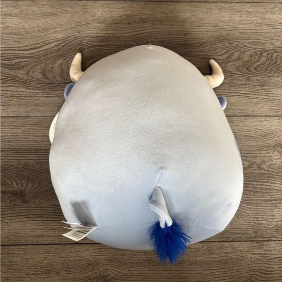 Squishmallowa Bermayeh Blue and Cream Plush Cow - Picture 2 of 3